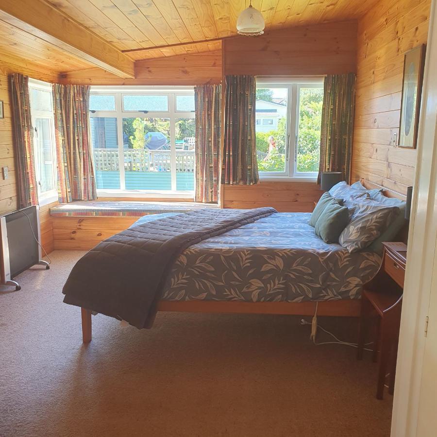 Daydream House, Sunrise, Sunset Views Across Lake Rotorua Exteriör bild